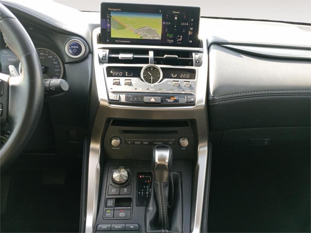 LEXUS Nx 300h Premium 2WD