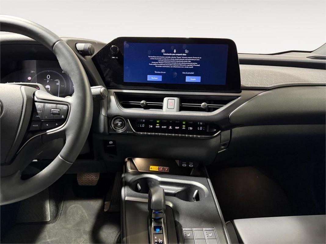 LEXUS Ux F SPORT LEGEND