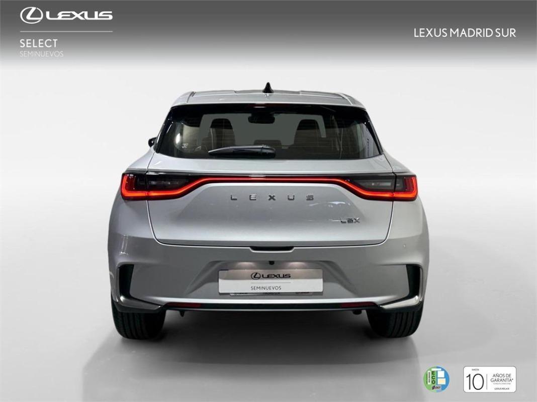 LEXUS Lbx Elegant