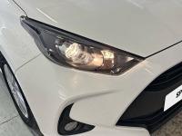 Toyota Yaris 1.5 120H Business Plus
