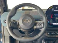 MINI Aceman SE 160 kW (218 CV)