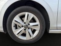 Volkswagen Golf Variant Life 1.0 eTSI 81 kW (110 CV) DSG