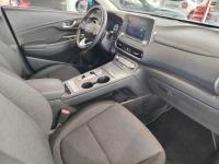 Hyundai Kona 100kW EV Maxx