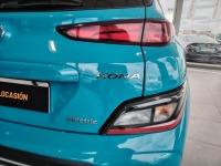 Hyundai Kona 100kW EV Maxx