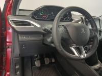 Peugeot 208 5P Signature BlueHDi 73KW (100CV)