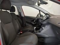 Peugeot 208 5P Signature BlueHDi 73KW (100CV)