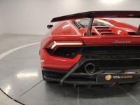 Lamborghini Huracán PERFORMANTE