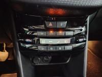 Peugeot 2008 Allure BlueHDi 120 S&S EAT6
