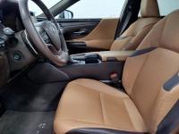 Lexus Es 2.5 300h Executive