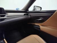 Lexus Es 2.5 300h Executive