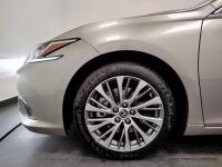 Lexus Es 2.5 300h Executive
