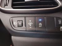 Hyundai I30 1.0 TGDI Essence Fastback LRR