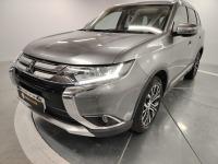Mitsubishi Outlander 200 MPI Motion CVT 2WD 7 Plazas