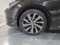 Toyota Corolla 1.8 125H STYLE E-CVT