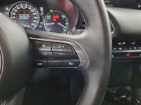 Mazda Mazda3 2.0 e-SKYACTIV-G 90KW EXCLUSIVE-LINE AT