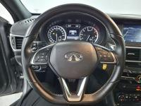 Infiniti Q30 2.0T SPORT 7DCT AWD