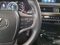 Lexus Ux 250H BUSINESS