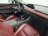 Mazda Mazda3 2.0 SKYACTIV-X ZENITH SAFETY RED