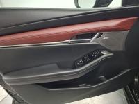 Mazda Mazda3 2.0 SKYACTIV-X ZENITH SAFETY RED