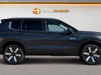 Mitsubishi Outlander PHEV Kaiteki 4WD