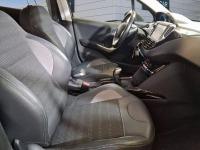 Peugeot 2008 Allure BlueHDi 73KW (100CV)