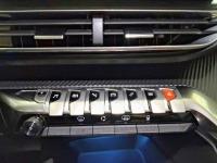 Peugeot 3008 Hybrid 225 e-EAT8 Allure