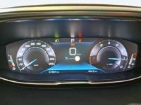Peugeot 5008 Allure 1.2L PureTech 96kW (130CV) EAT8