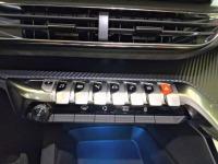 Peugeot 3008 Hybrid 225 e-EAT8 Allure