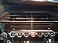 Peugeot 208 Allure HYBRID 100 eDCS6