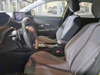 Peugeot 208 Allure HYBRID 100 eDCS6