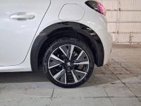 Peugeot 208 PureTech 73kW (100CV) GT Line