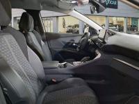 Peugeot 3008 Hybrid 300 e-EAT8 Roadtrip