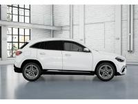 Mercedes Gla 250 e con tecnologia hibrida eq