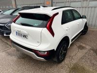 Kia Niro 1.6 GDi HEV 95kW (129CV) Drive