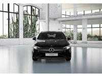 Mercedes Clase A 250 e compacto con tecnologia hibrida eq