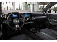 Mercedes Clase A 250 e compacto con tecnologia hibrida eq
