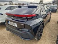 Toyota C-hr 1.8 Advance Hybrid 140