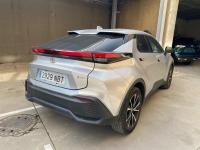 Toyota C-hr 1.8 Advance Hybrid 140