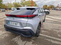 Toyota C-hr 1.8 Advance Hybrid 140