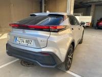 Toyota C-hr 1.8 Advance Hybrid 140