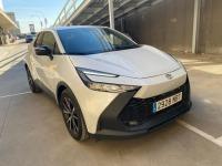 Toyota C-hr 1.8 Advance Hybrid 140