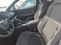Toyota C-hr 1.8 Advance Hybrid 140