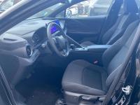 Toyota C-hr 1.8 Advance Hybrid 140