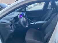 Toyota C-hr 1.8 Advance Hybrid 140