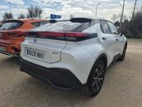 Toyota C-hr 1.8 Advance Hybrid 140
