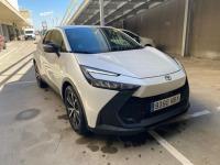 Toyota C-hr 1.8 Advance Hybrid 140