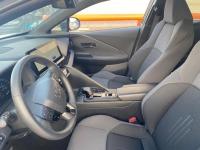 Toyota C-hr 1.8 Advance Hybrid 140