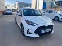 Toyota Yaris 1.5 120H Active Plus