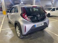 Toyota Aygo X Cross 1.0 VVT-I 72CV Play