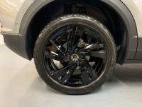 Volkswagen T-roc ``Más`` Dark 1.0 TSI 85 kW (115 CV)